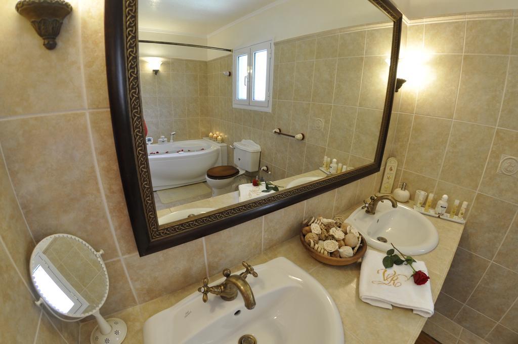 Villa Romantica Pérama Exterior foto