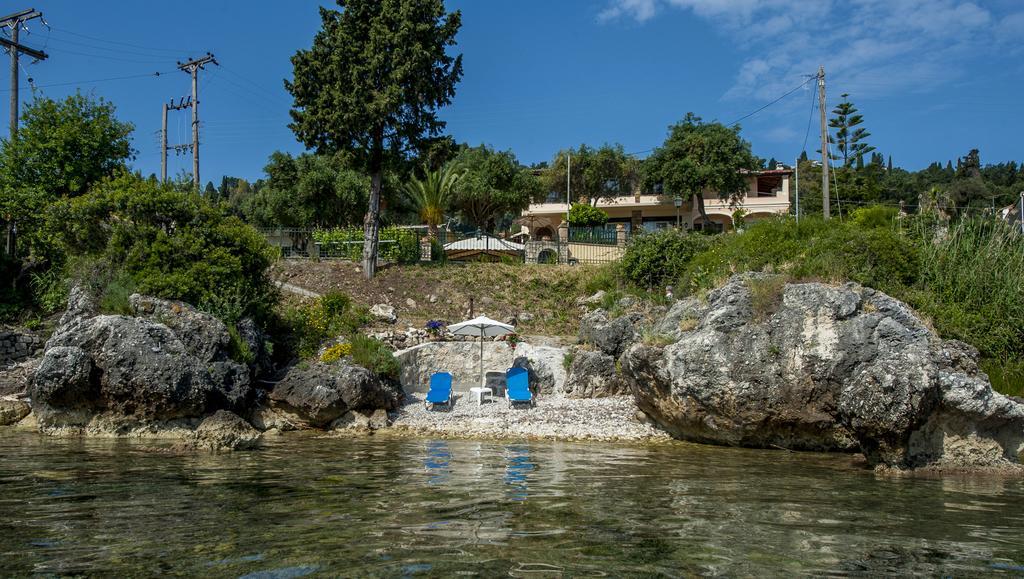 Villa Romantica Pérama Exterior foto