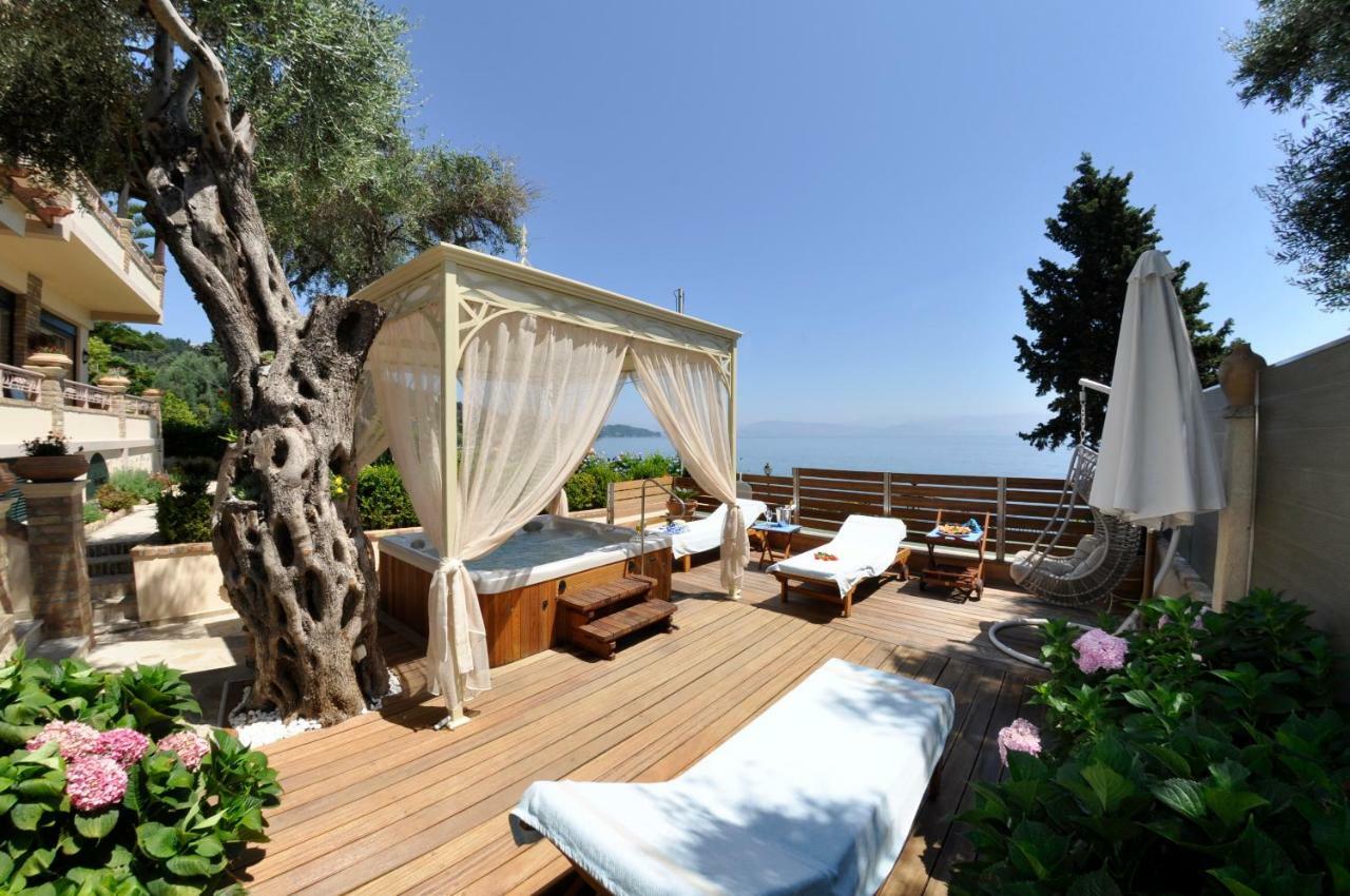 Villa Romantica Pérama Exterior foto