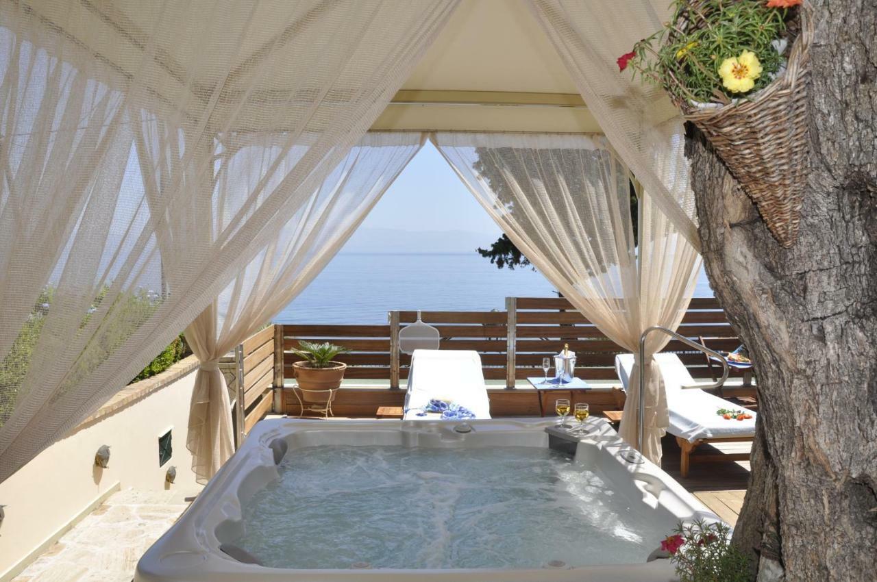 Villa Romantica Pérama Exterior foto